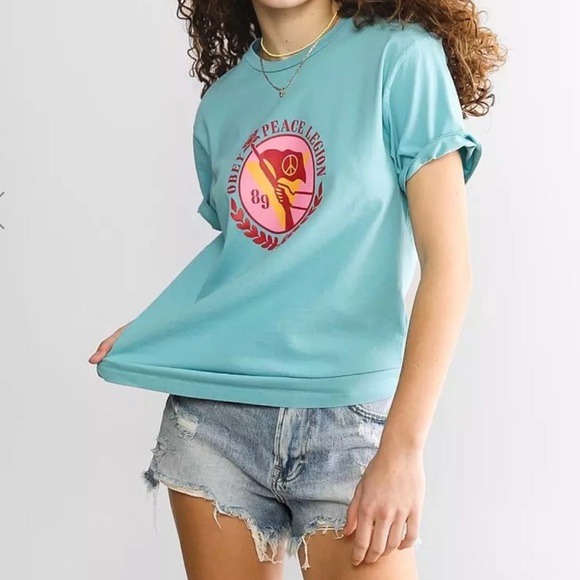 Obey Tee. M - Picture 3 of 8